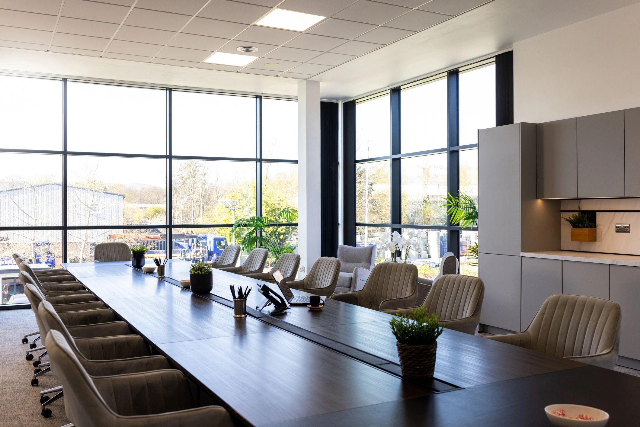 Conference room with contemporary table and seating